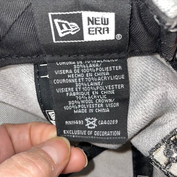 New Era 9fifty Chicago Bulls Snapback Hat Red Gold Gray Cap Logo - Picture 8 of 10